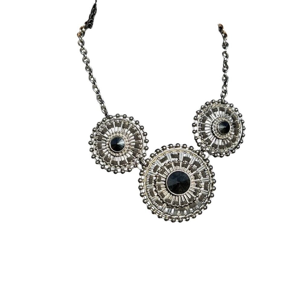 Ale Accessories Western Stone Medallion Statement Necklace Set - Silver & Black